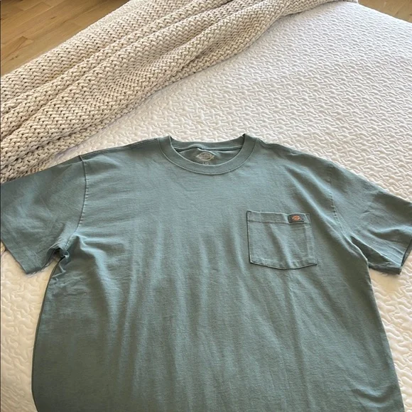 Dickies Green Short Sleeve Tee Classic Cotton - Picture 2 of 4